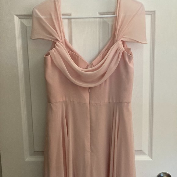 Dressy Group - pink flowing dress - size 8 - Picture 6 of 14